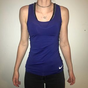 Dark blue nike top